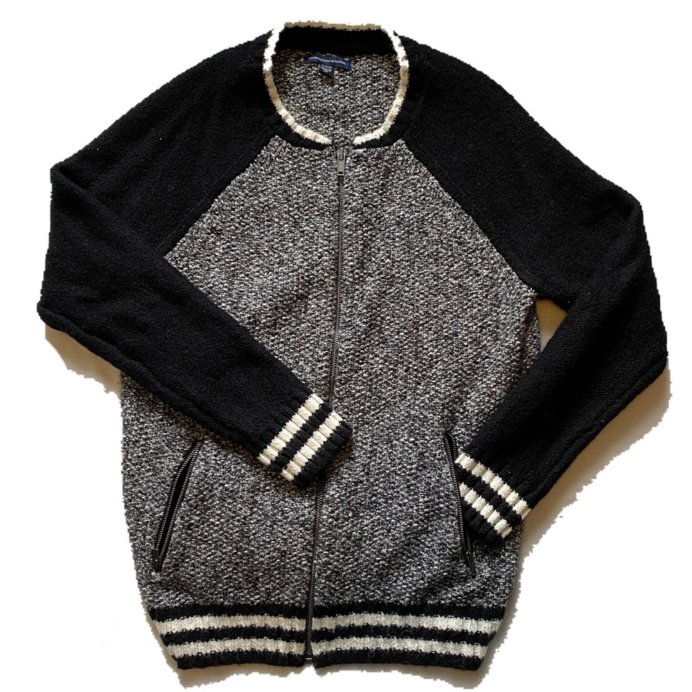 Women’s American Eagle Sweater Bomber Jacket M
